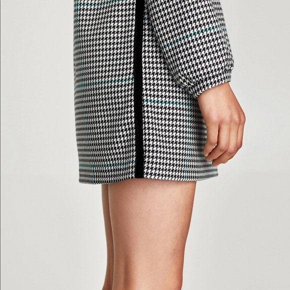 NWT Zara checked dress with velvet stripes - Picture 5 of 8